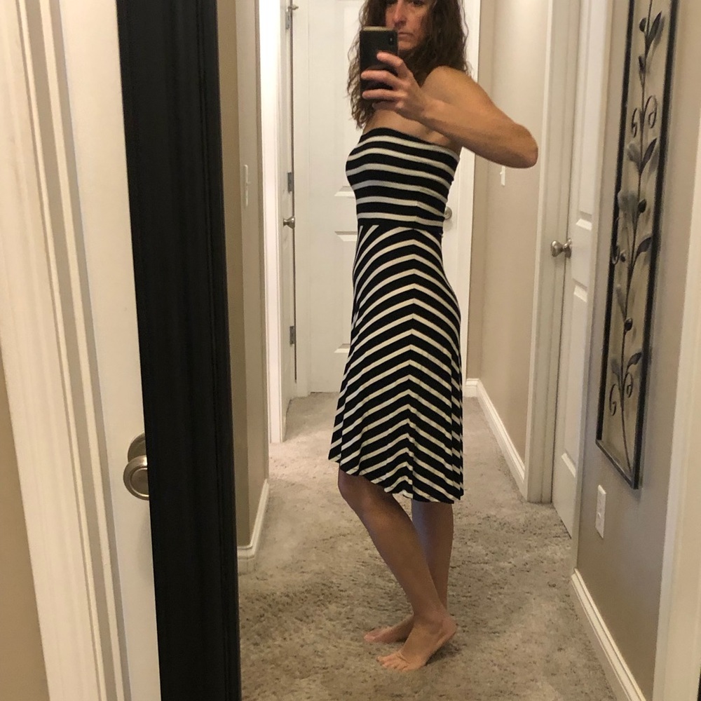 Loft size small black and white strapless dress